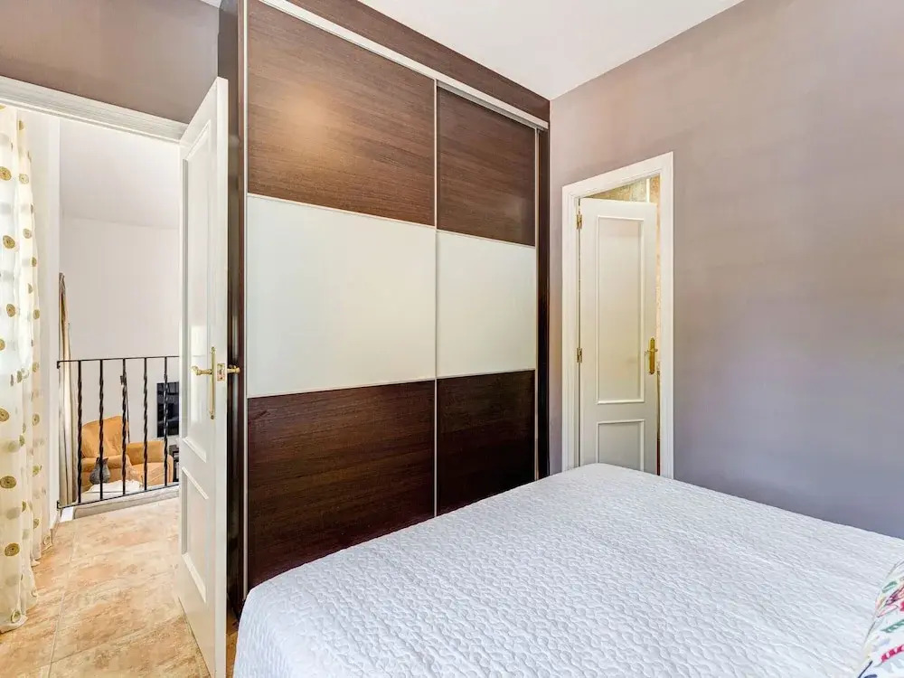 Villa in Oliva near Platja dOliva Beach