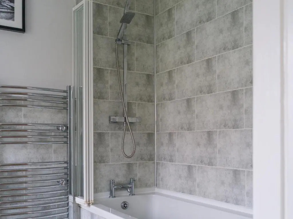 Hawthorn House-Sleeps 4-Pet friendly-Parking