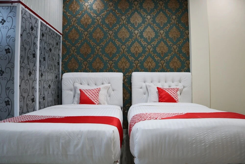 RedDoorz Syariah near Minangkabau International Aiport