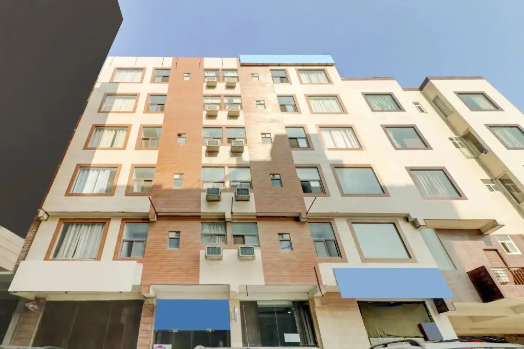 Hotel Libet by OYO Rooms