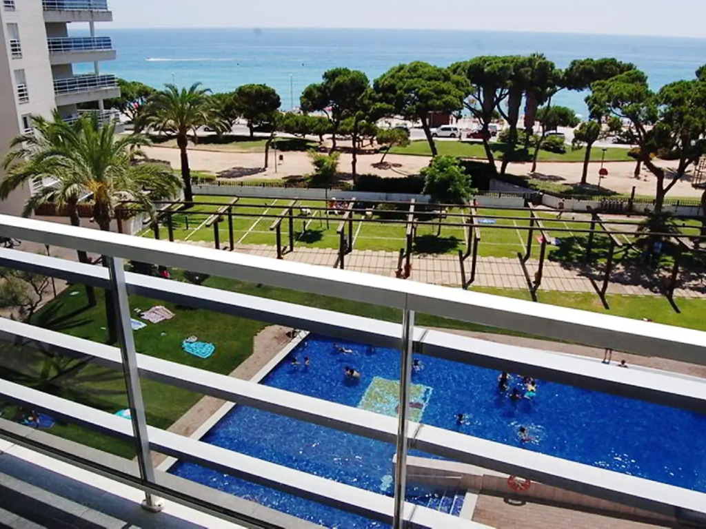Suite Blanes - Three Bedroom