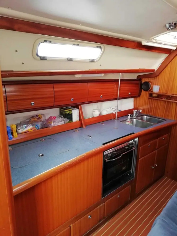 Mini Hotel On Board