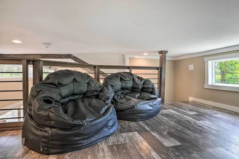 Branson Tiny Home on 52 Acres w/ Private Lake!