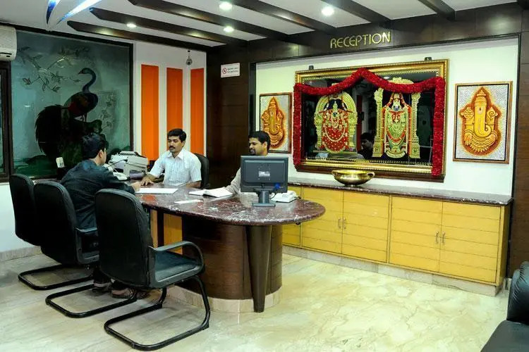 Sri Trupthi Comforts