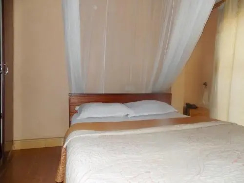 Hotel Shine Sunet