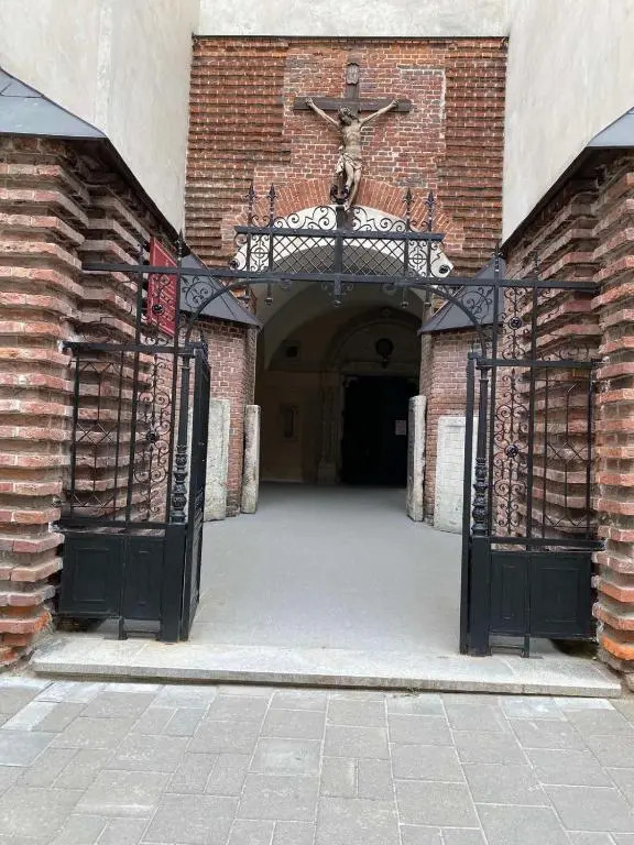 Zdesj Zhivet Schastje