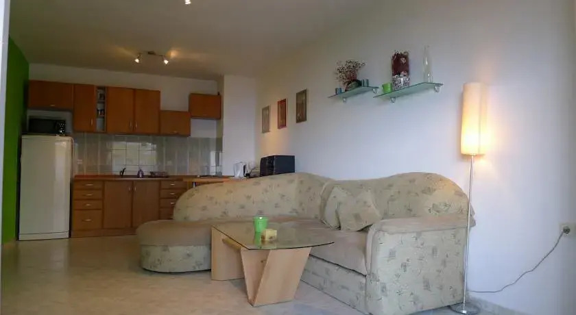 Armi Apartment