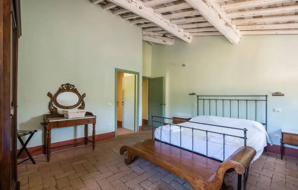 Awesome Home in Belforte - Radicondoli With 4 Bedrooms, Private Swimming Pool and Outdoor Swimming Pool