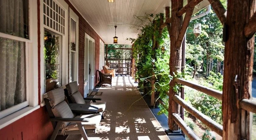 The Gatewood Bed and Breakfast