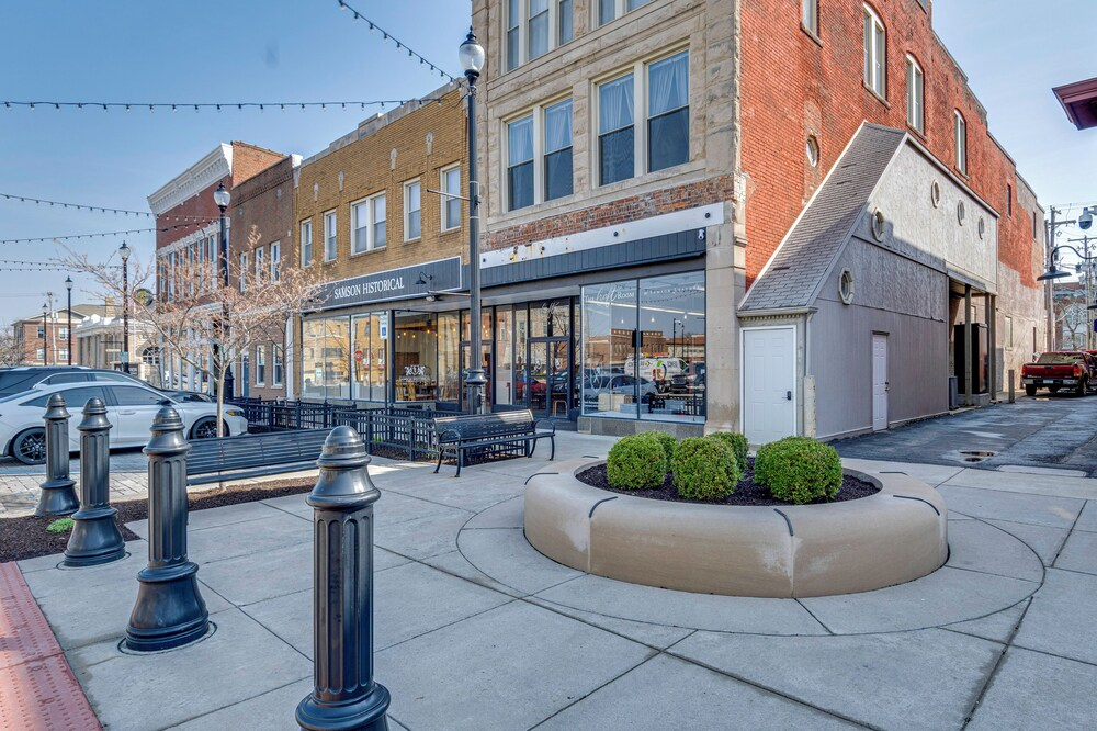Historic Lebanon Gem: Central Walkable Location!