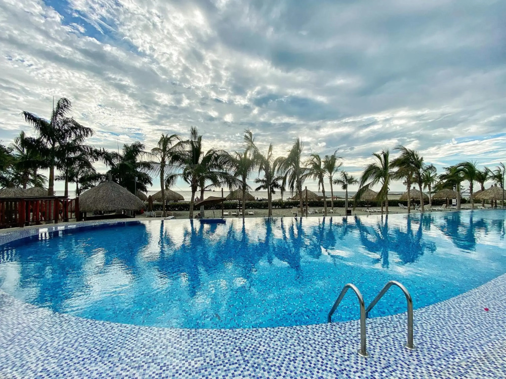 Apartamento Encantador Samaria Club de playa, 3 alcobas 6 personas Playa Privada