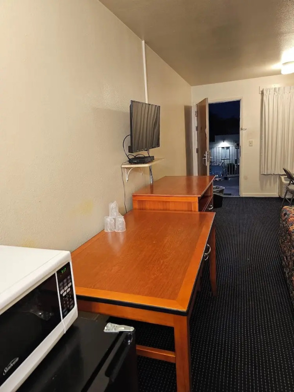 Terrace Inn and Suites
