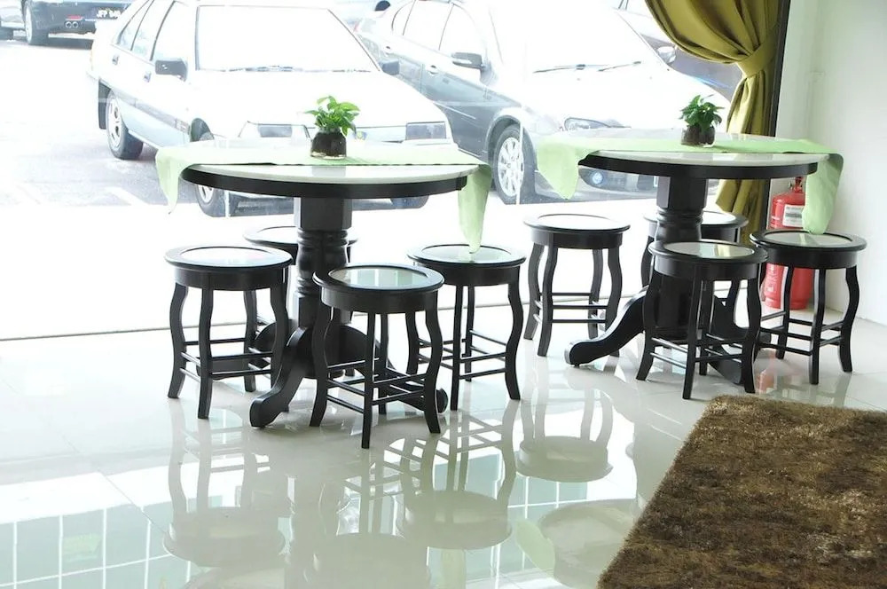 Olive Hotel