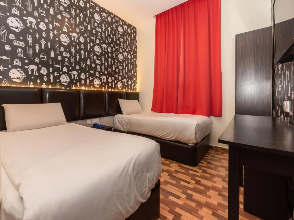 Gold City Hotel