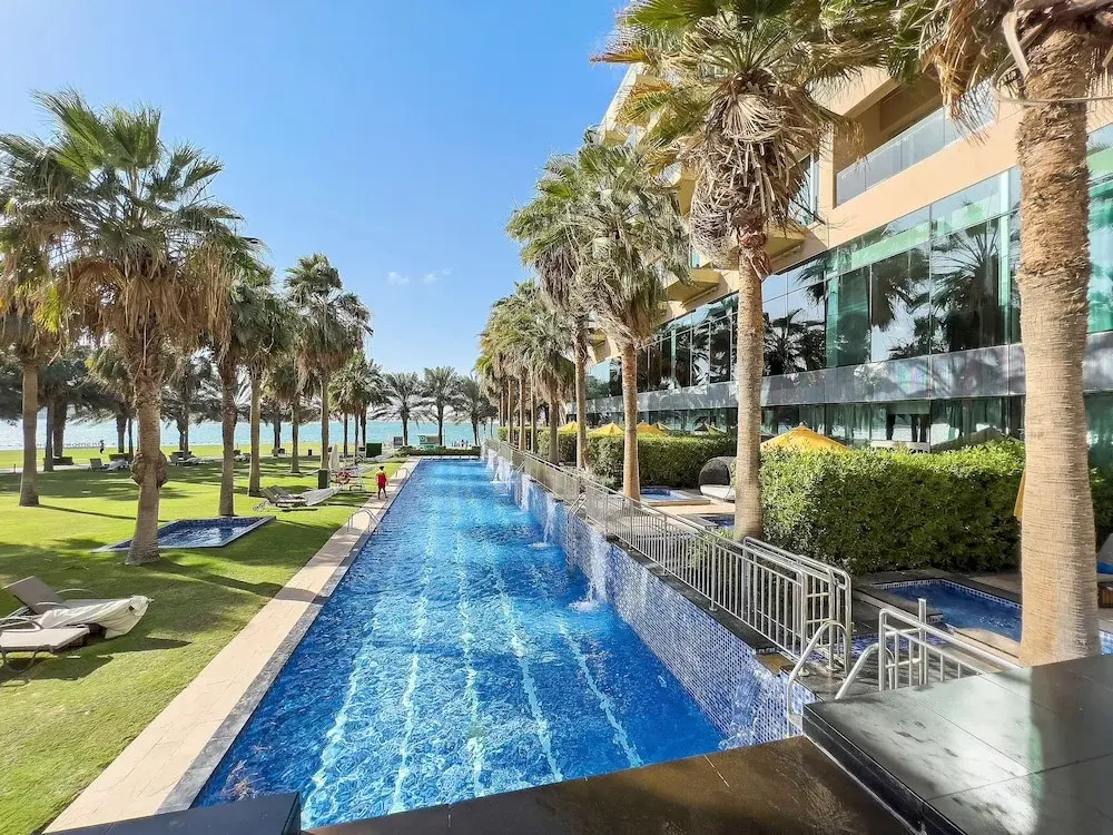 WelHome - Deluxe Apartment With Panoramic Sea Views