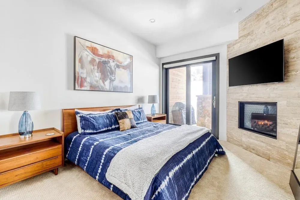 White Wolf by Avantstay Stunning Unit in Ideal Park City Location w/ Communal Pool & Hot Tub