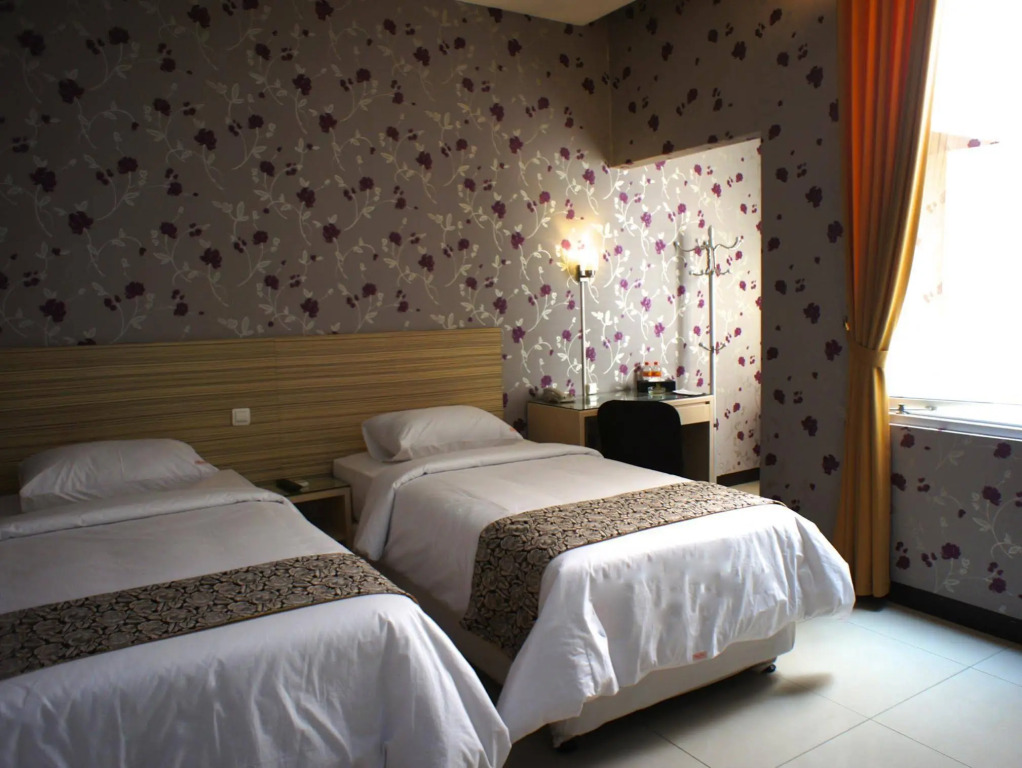 Mine Home Hotel Kebon Kawung