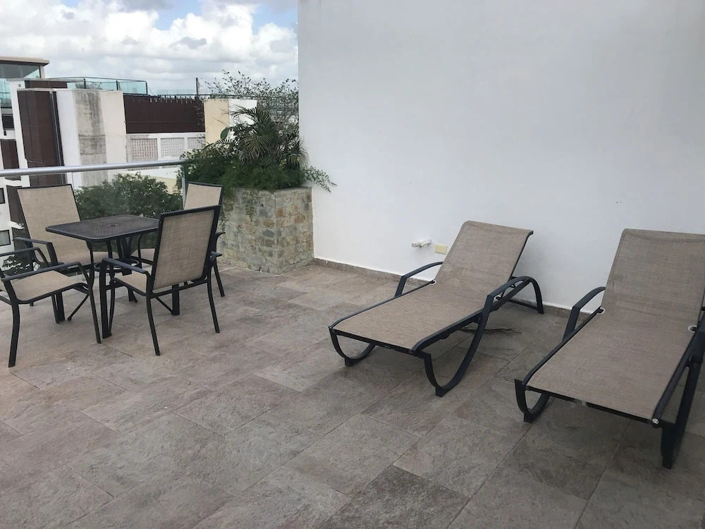5a Coral Suites