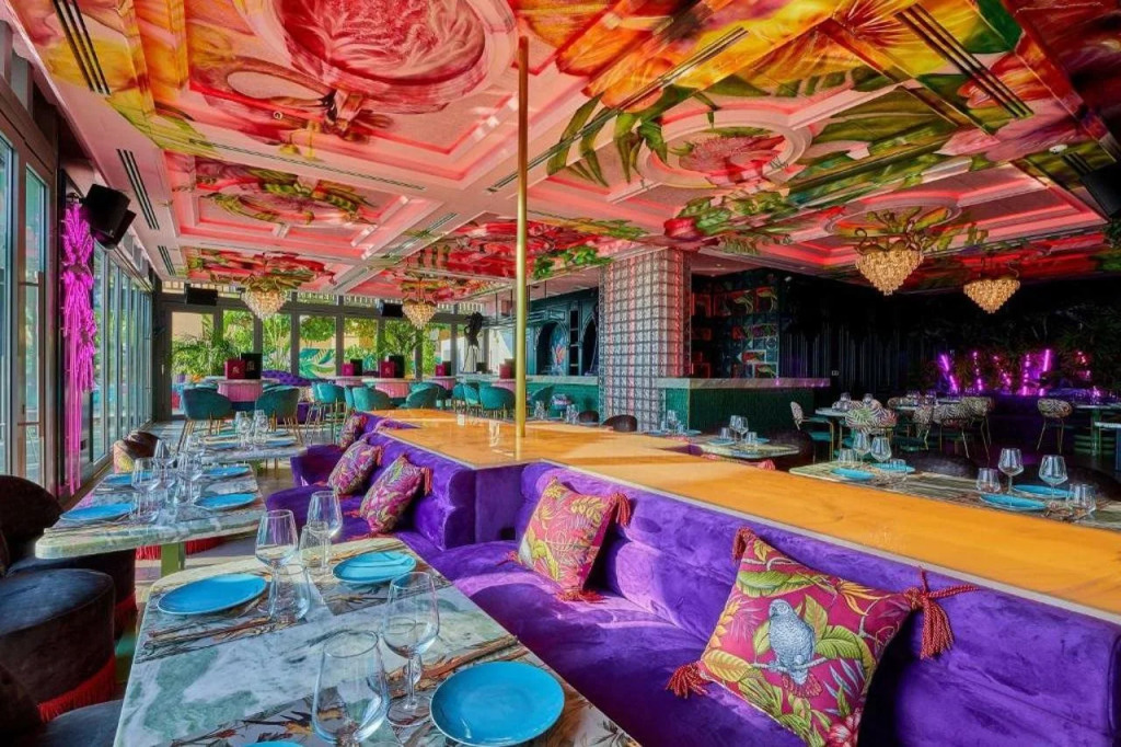 Radisson Beach Resort Palm Jumeirah