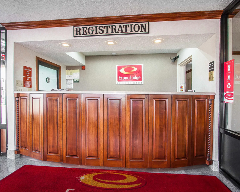 Econo Lodge Dyersburg I-155