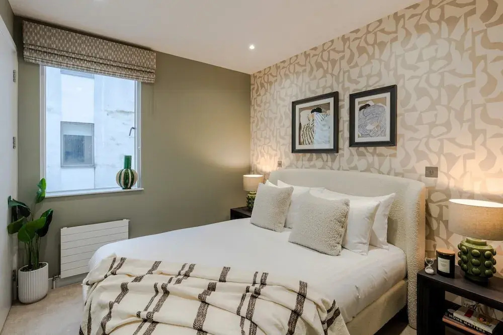 Kings Cross I Your Apartment