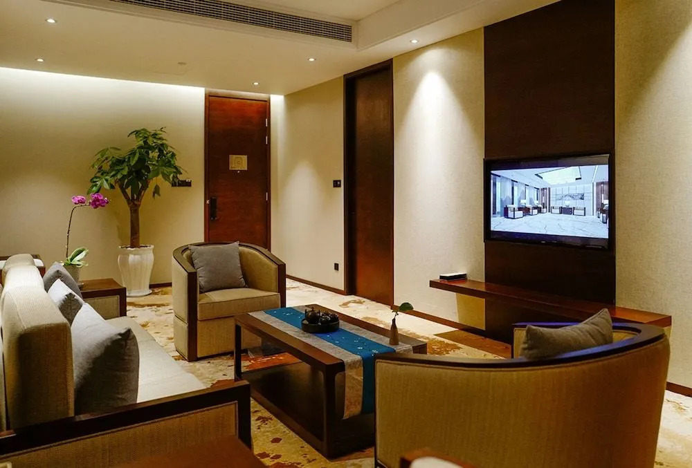 Mr.D Hotel