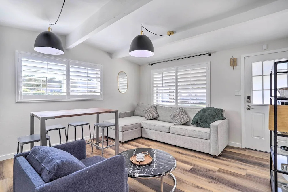 Walk to Downtown Palm Desert: Home w/ Pool Access