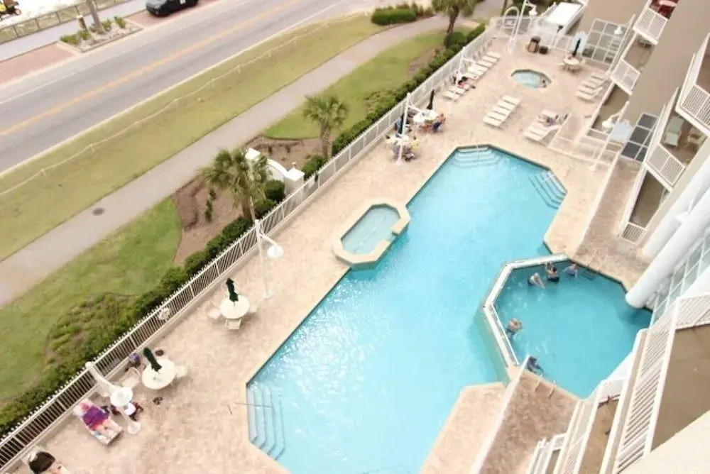 Majestic Sun 613A - 2 Br home by RedAwning