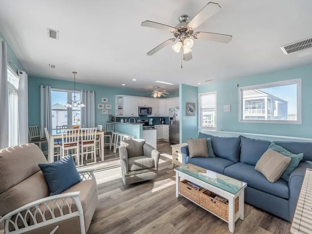 Sunflower Beach House by Topsail Realty