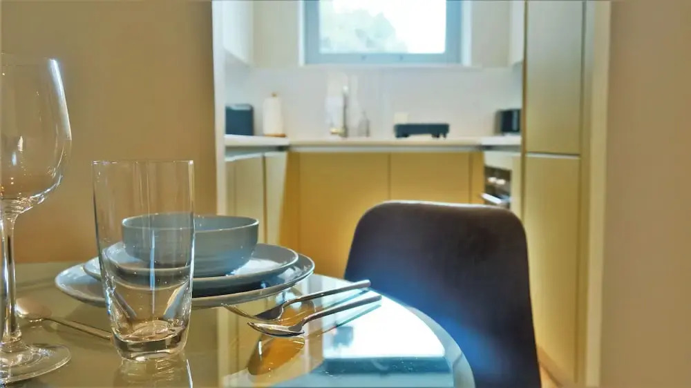 Accomodo London South Bank - Spacious & Elegant Apartments near Big Ben, London Eye & Bankside