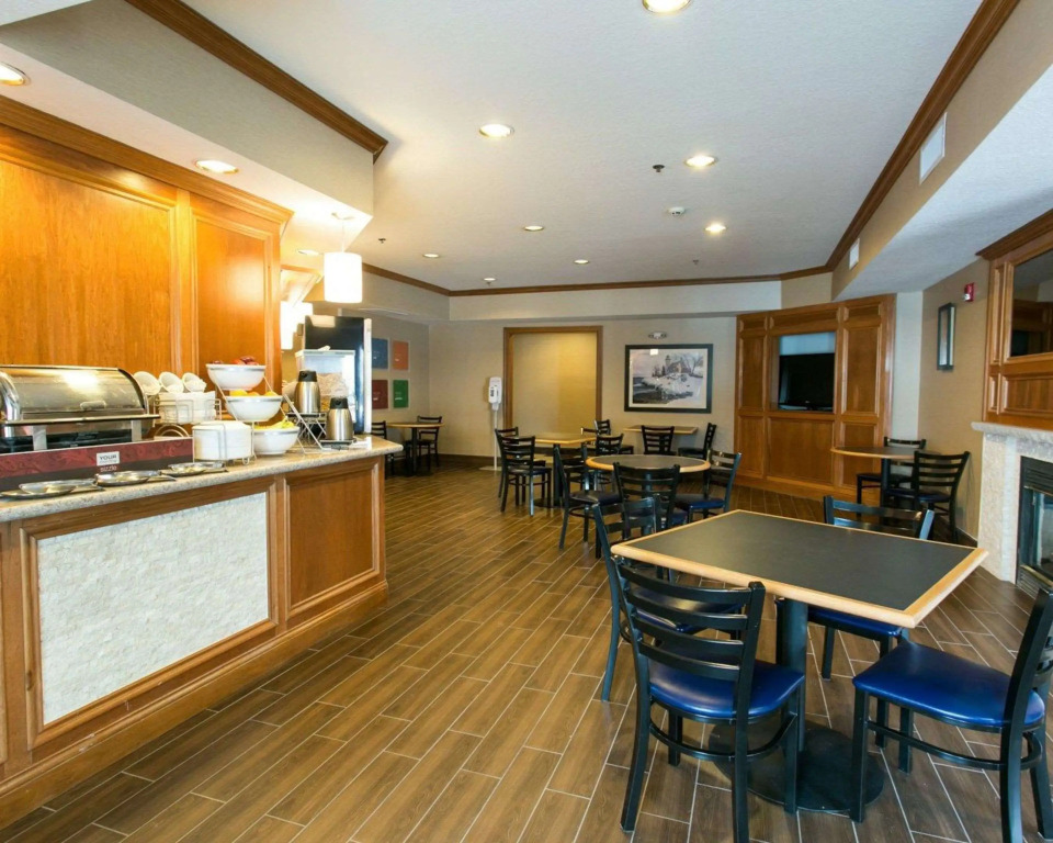 Comfort Suites Benton Harbor - St Joseph