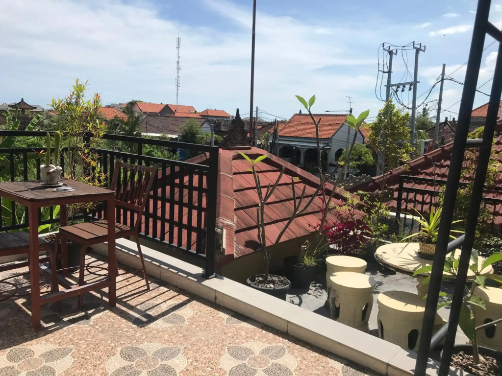 THEY OENK - GEK MANIK HOMESTAY