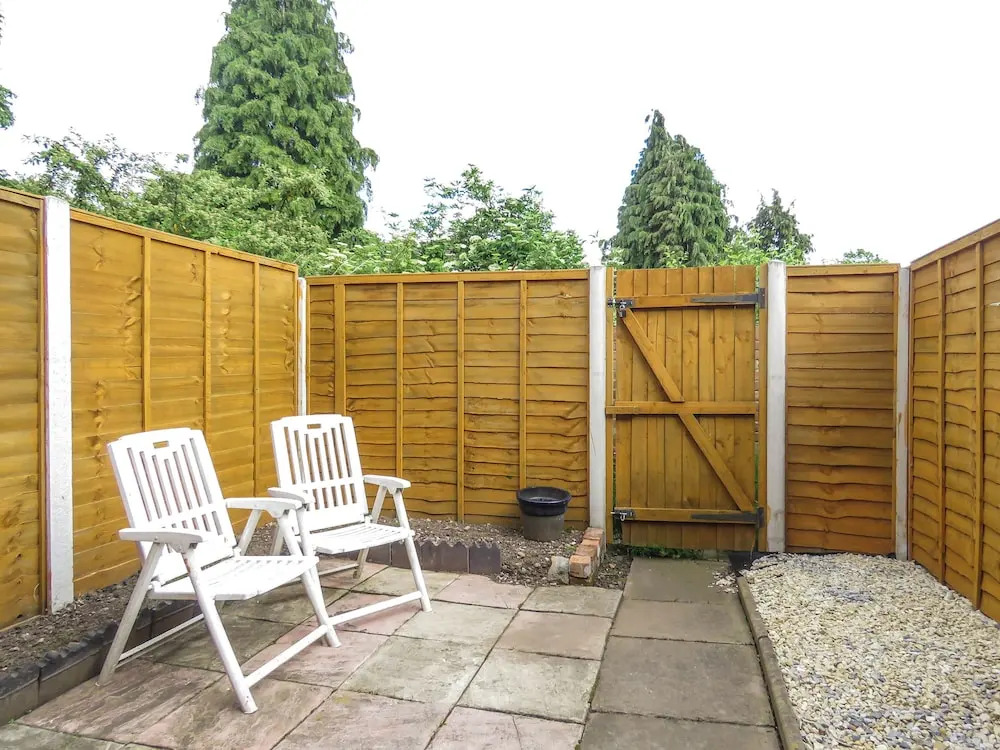 Tudors eSuites Historic Townhouse Birmingham with Garden
