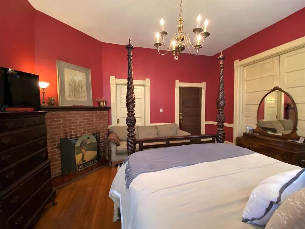 The Queen Anne Inn