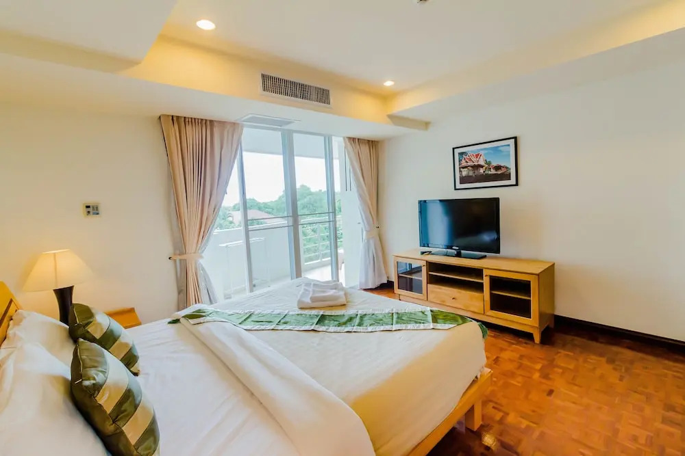Sea View Hua Hin Condos
