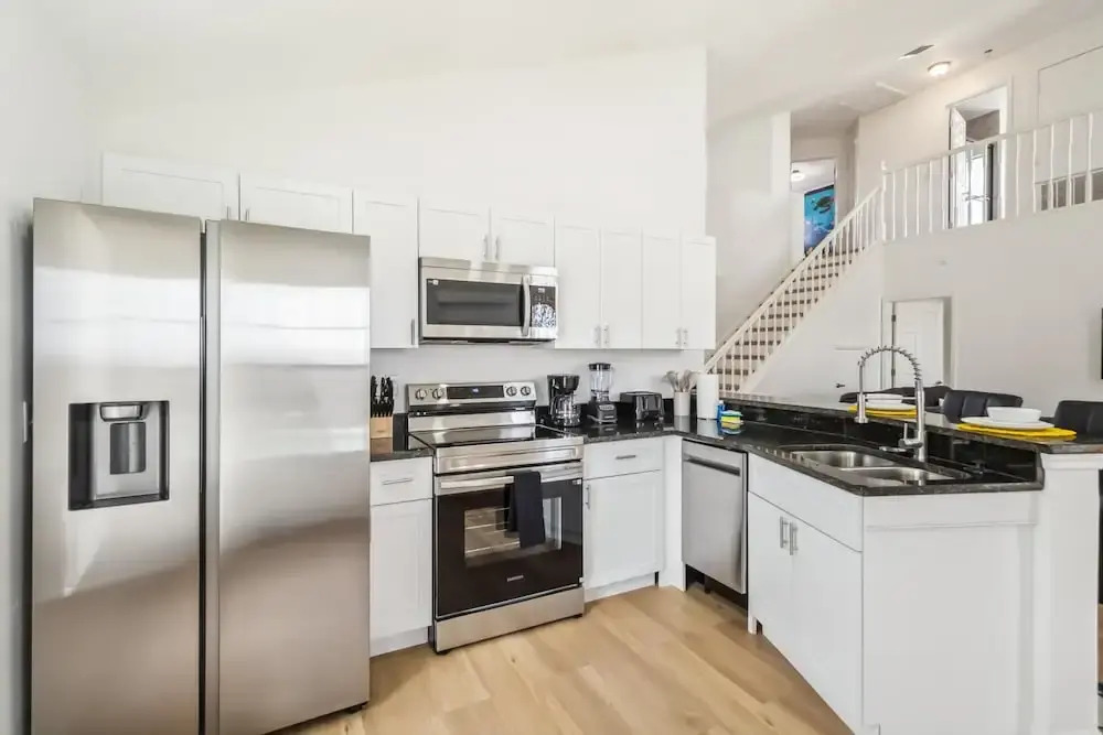 5/3 Private Pool House Near all Famous Attractions!!!
