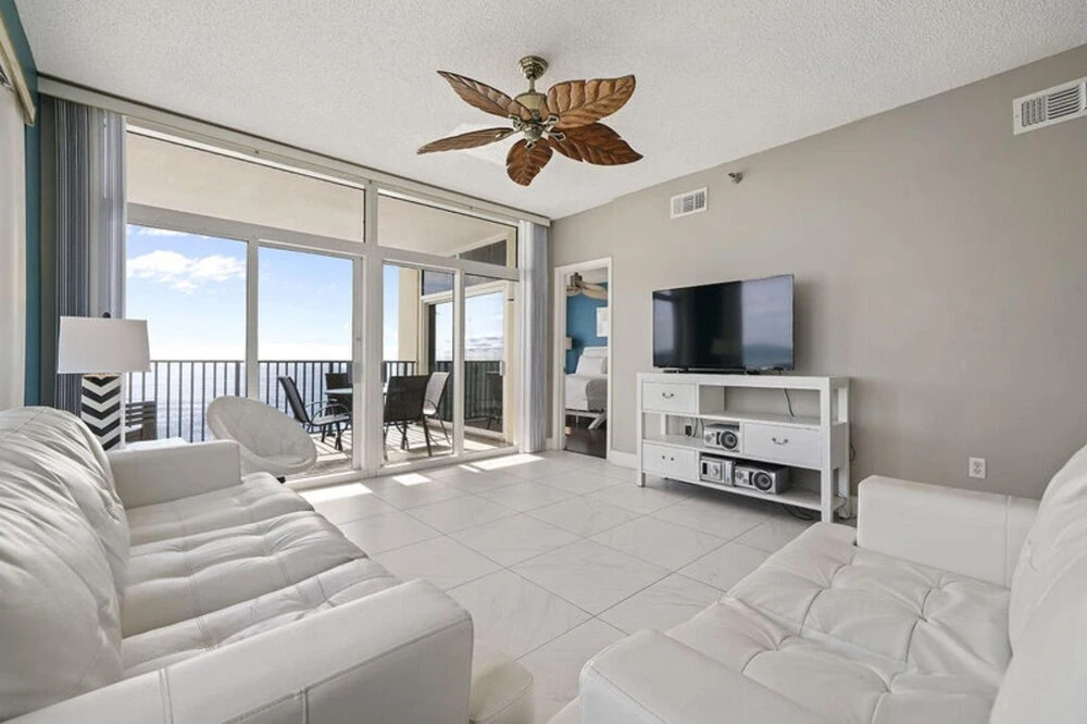 Jade East Towers 910 by Five Star Properties