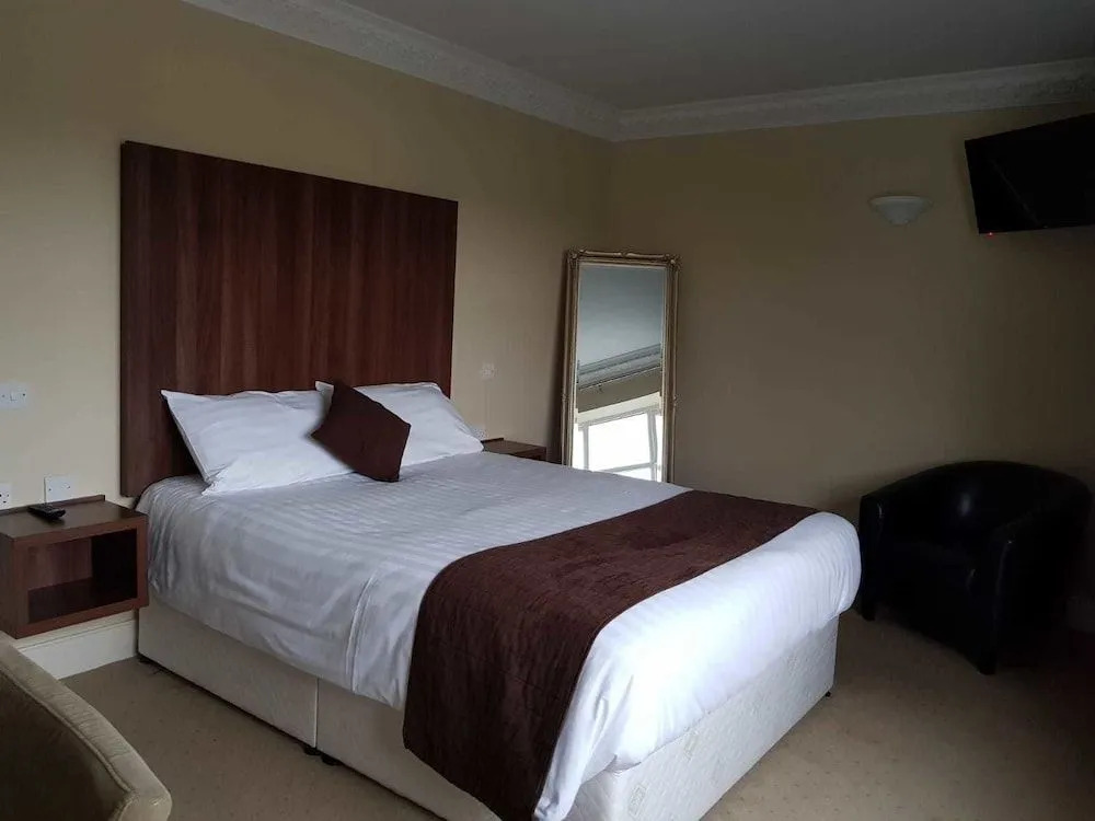 The Hill Hotel