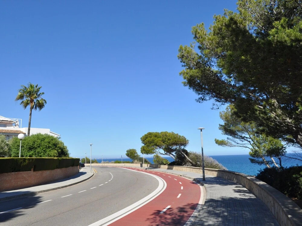 Fabulous Holiday Home in Miami Platja With Sea Views