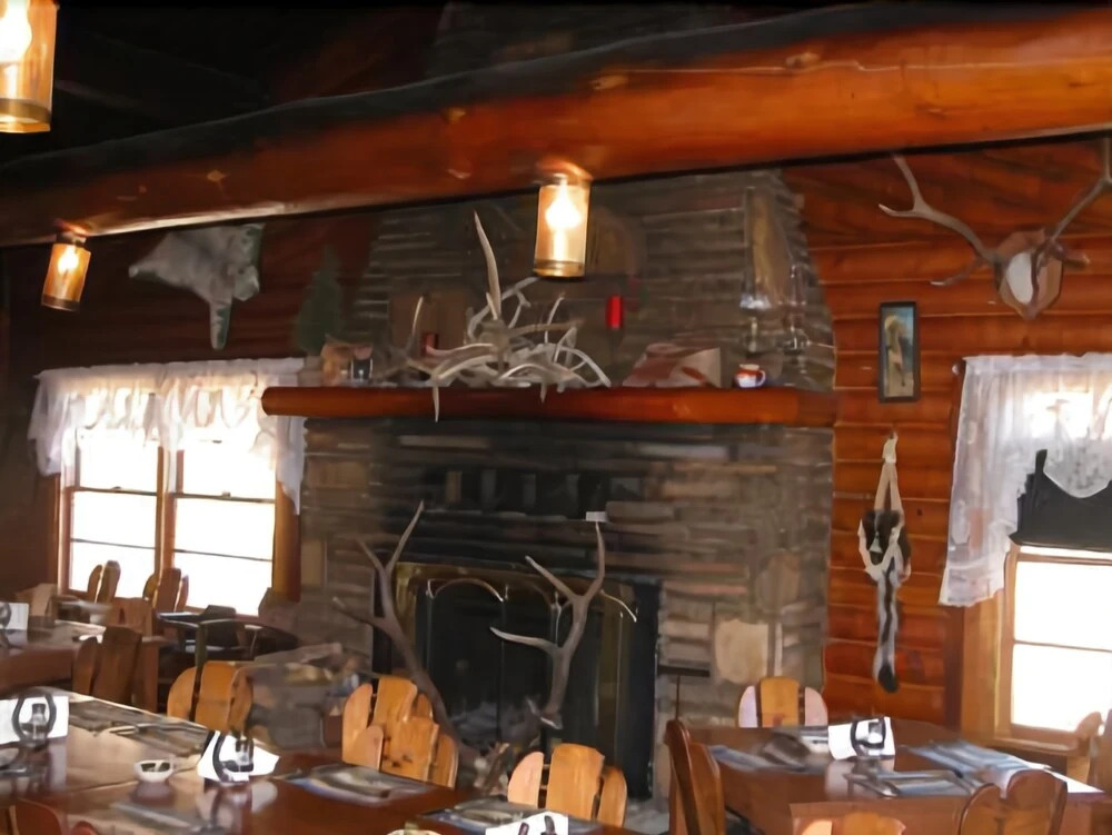 South Fork Mountain Lodge