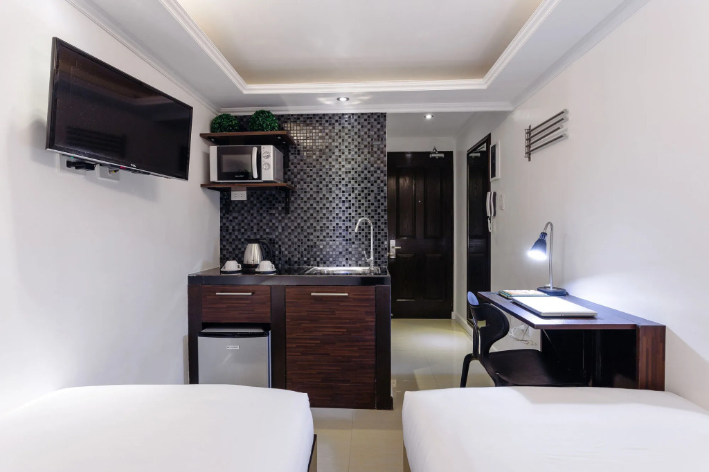 OYO 860 Premium Nest Nano Makati Suites (Vaccinated Staff)