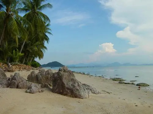 Sonthaya Villa Baan Taling Ngam
