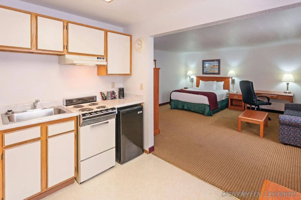 Quality Inn & Suites Albany Corvallis