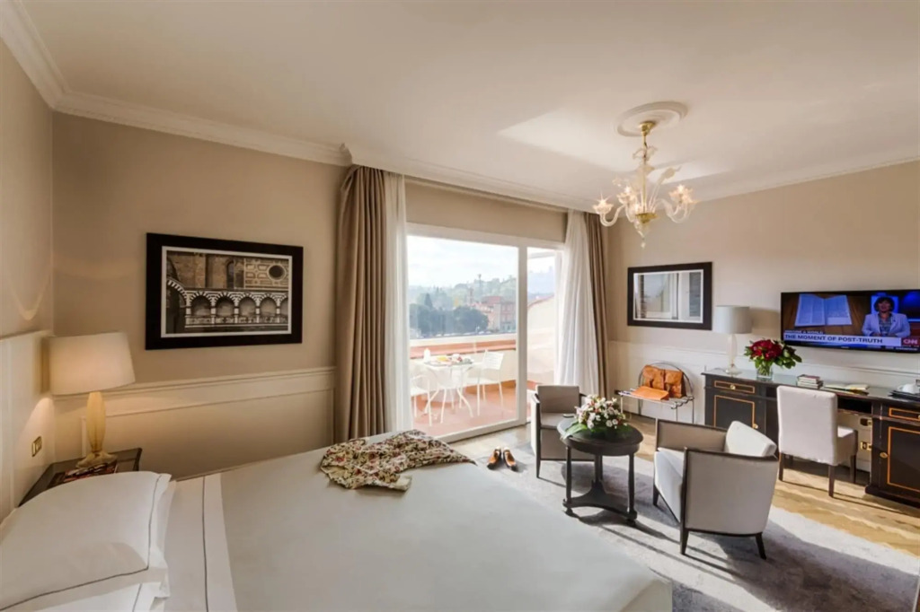 Plaza Hotel Lucchesi