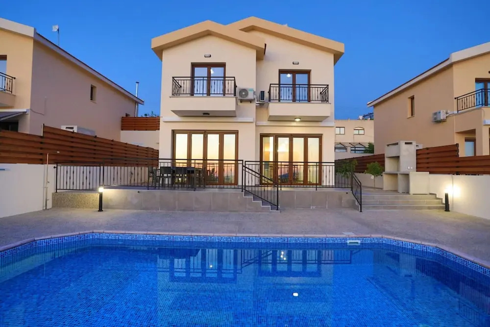 Villa Ernica