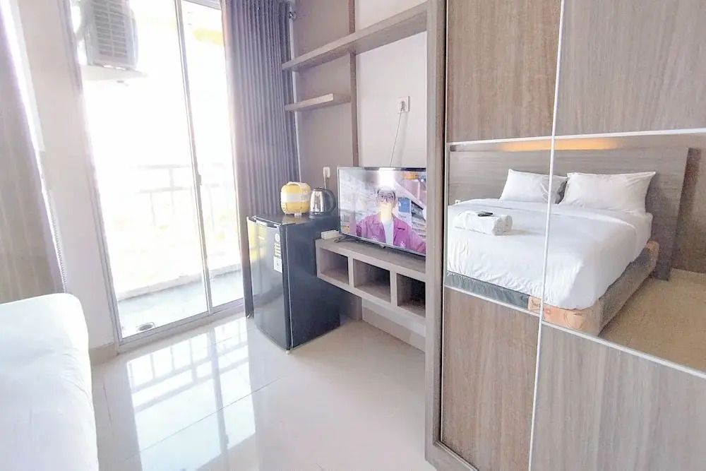 Restful And Best Location Studio At Taman Melati Surabaya Apartment