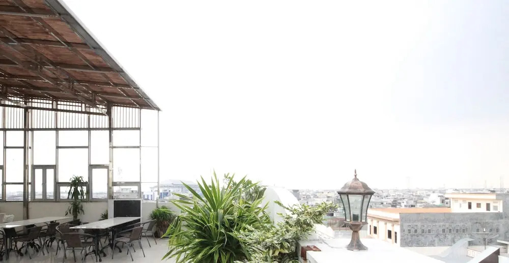 Airy Thamrin Gandhi Medan