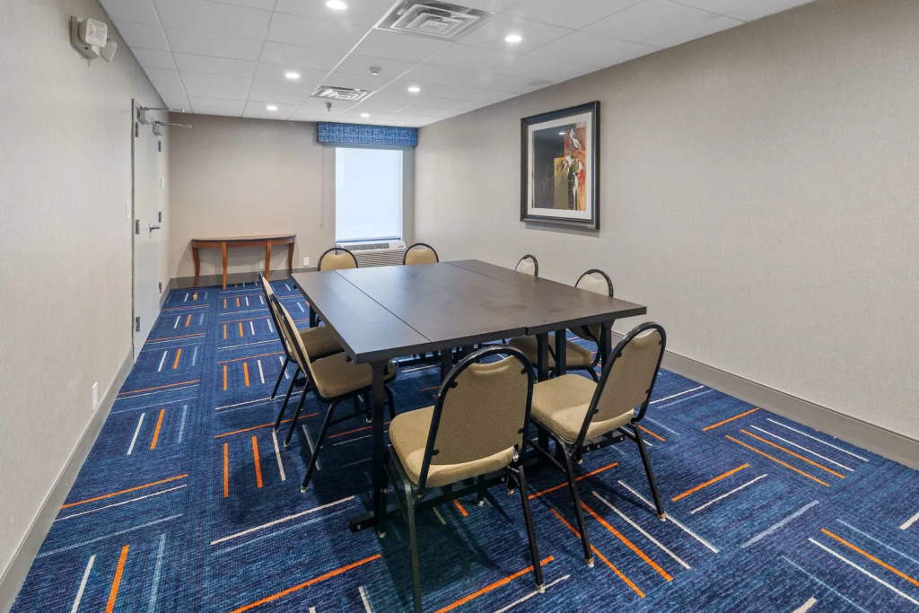 Hampton Inn Atlanta-Woodstock