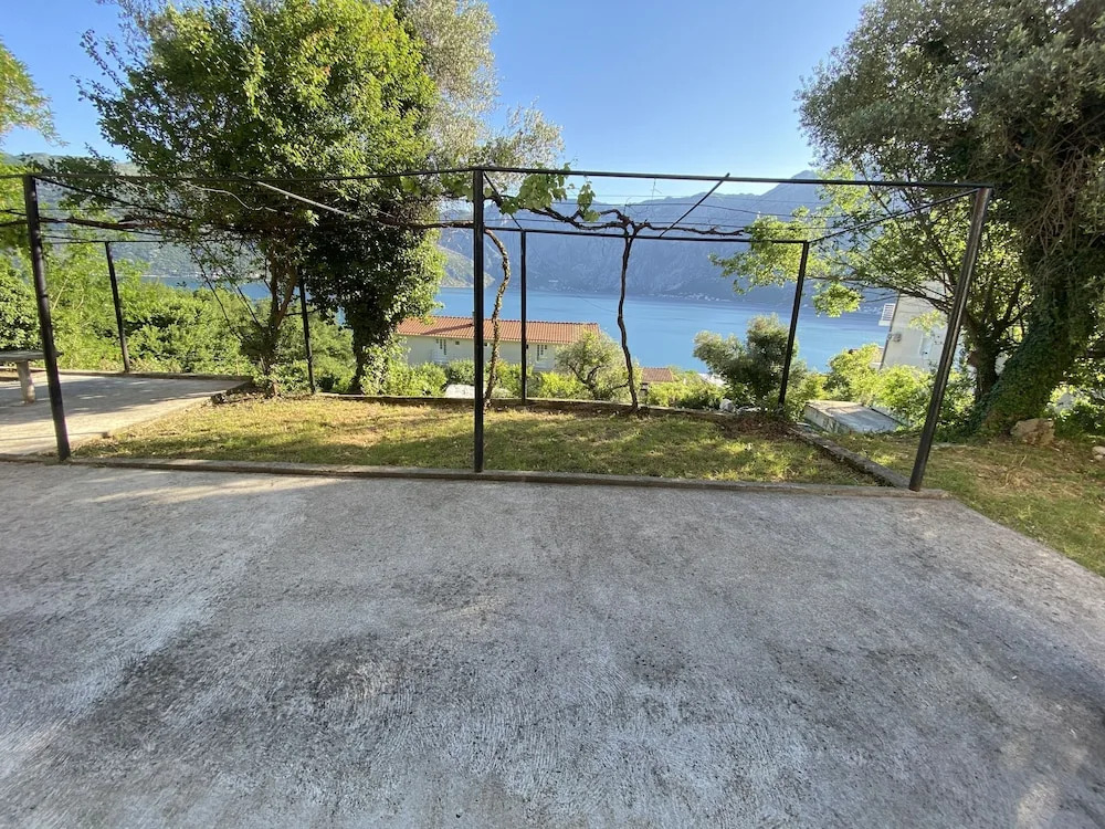 1 Bedroom Apartment With Stunning Views