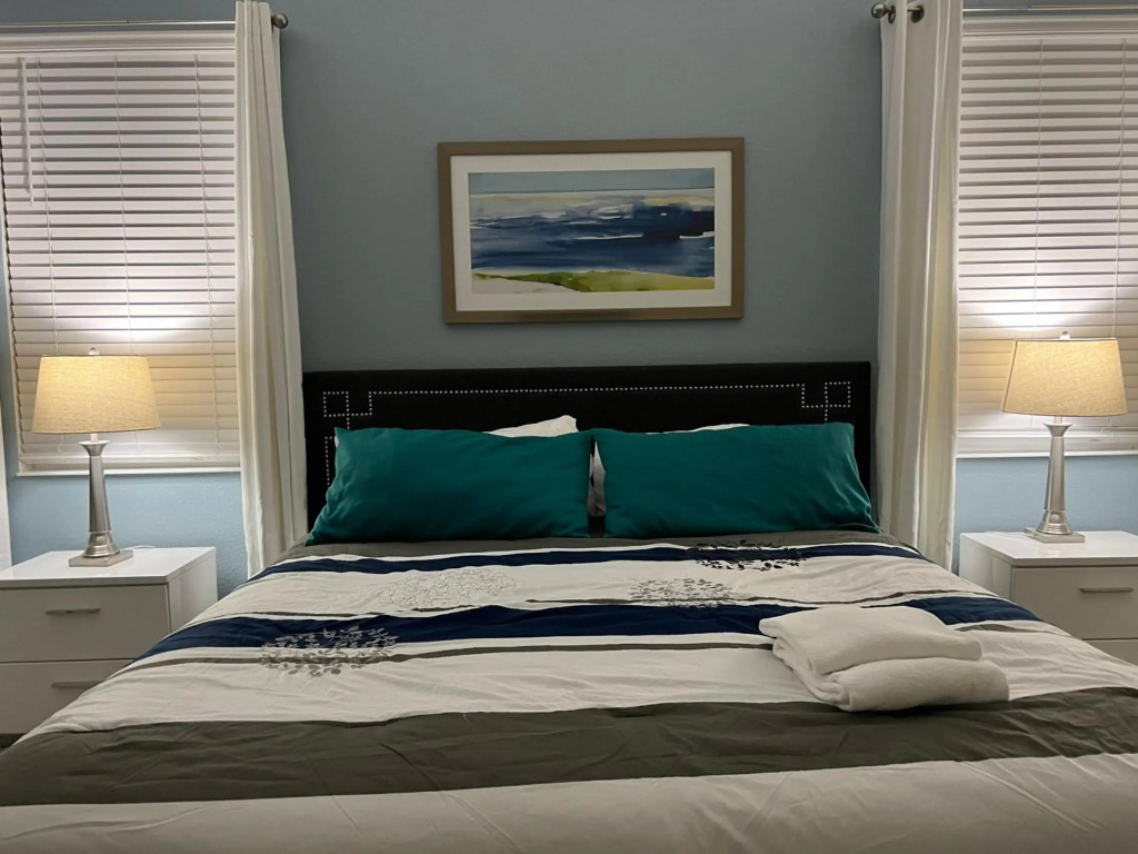 Vila 8 Bedrooms 5 bathrooms and theater room, golf course view